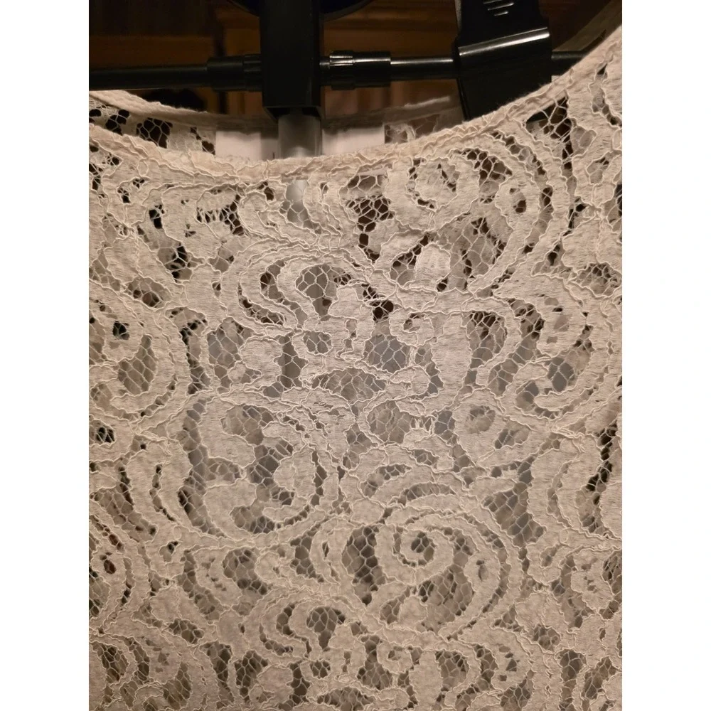 Loft Coverup Size M. 20-22